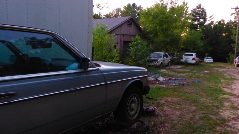 Illustration for article titled Two Years and 180 Cars Later, Michigan Man Forced to Sell 20 Cars A Month Has Eight Days To Clear His Lot